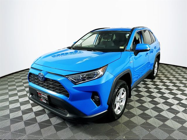 2020 Toyota RAV4 Hybrid XLE