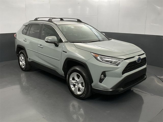 2020 Toyota RAV4 Hybrid XLE