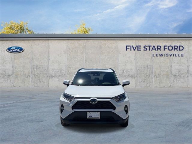 2020 Toyota RAV4 Hybrid XLE