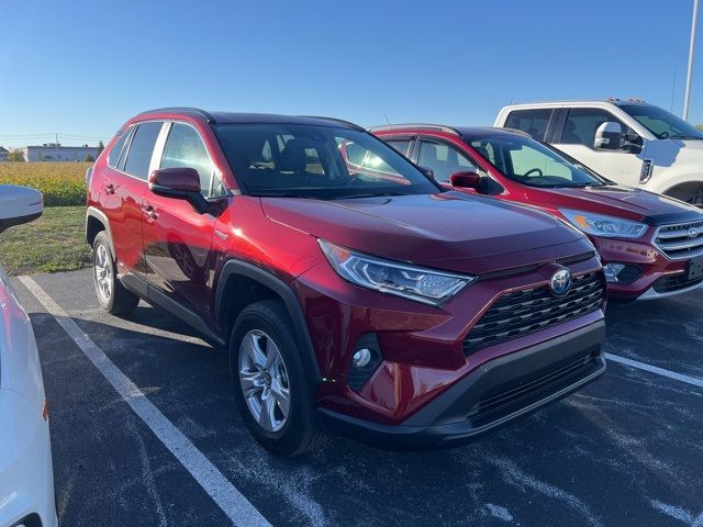 2020 Toyota RAV4 Hybrid XLE