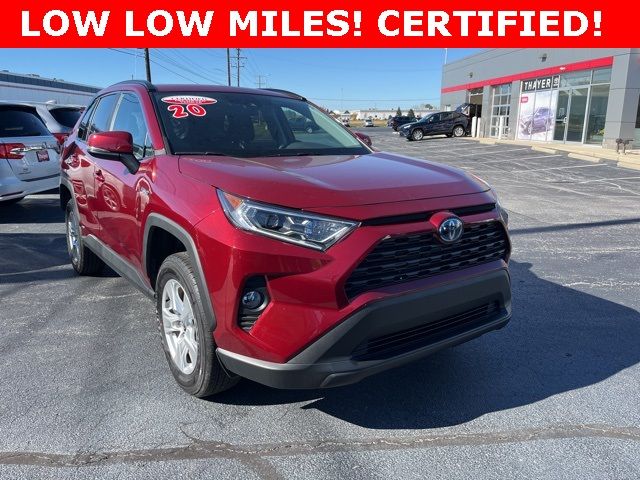 2020 Toyota RAV4 Hybrid XLE