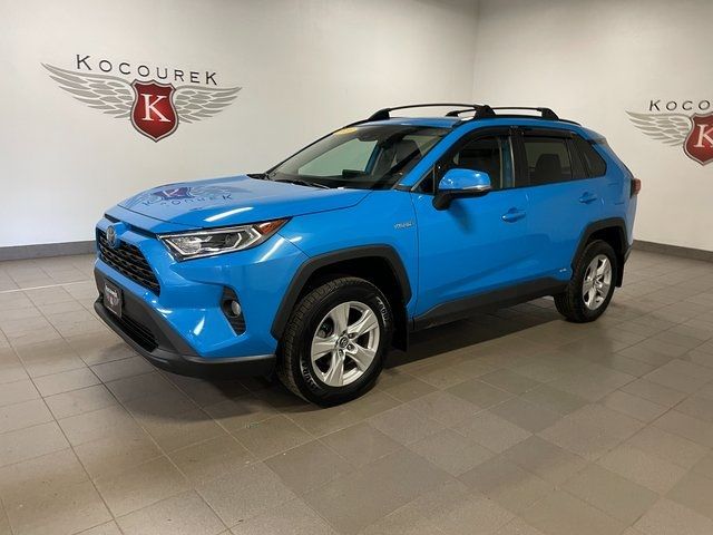 2020 Toyota RAV4 Hybrid XLE