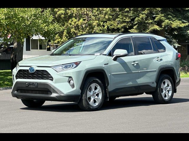 2020 Toyota RAV4 Hybrid XLE