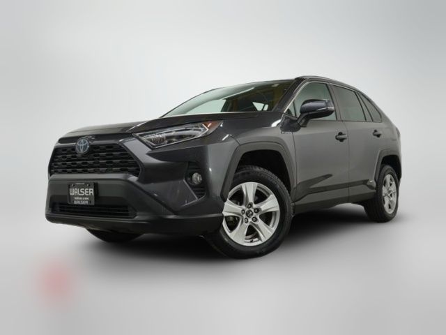 2020 Toyota RAV4 Hybrid XLE