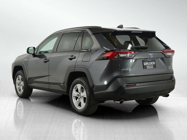 2020 Toyota RAV4 Hybrid XLE