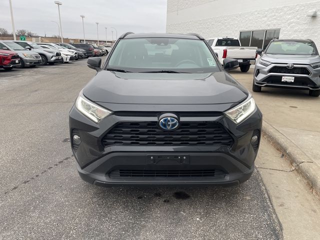 2020 Toyota RAV4 Hybrid XLE