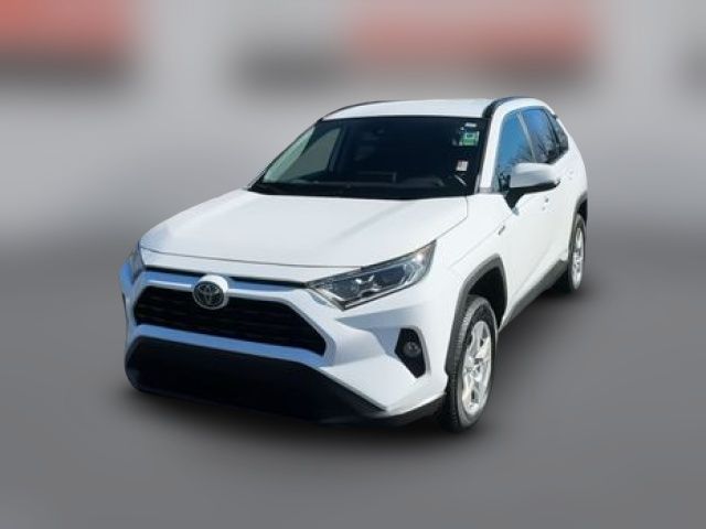 2020 Toyota RAV4 Hybrid XLE