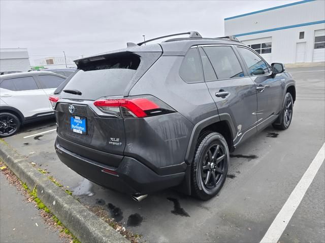 2020 Toyota RAV4 Hybrid XLE