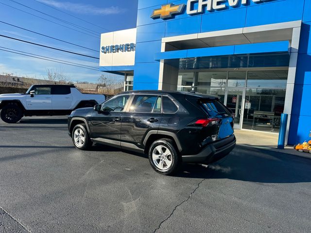 2020 Toyota RAV4 Hybrid XLE