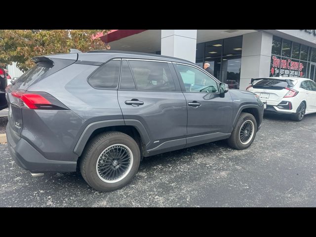 2020 Toyota RAV4 Hybrid XLE