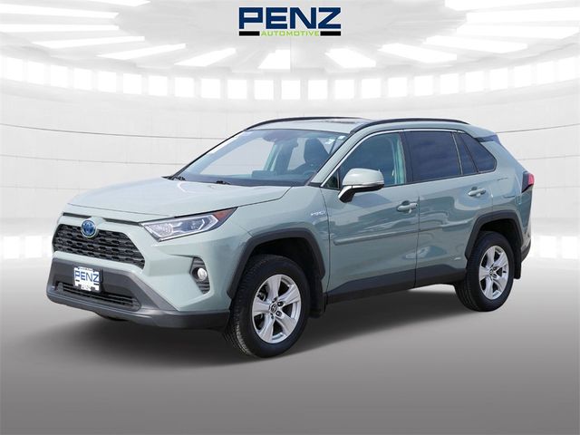 2020 Toyota RAV4 Hybrid XLE