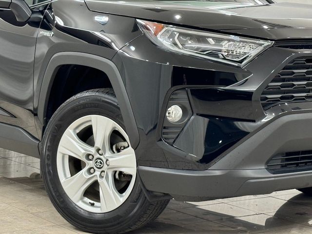 2020 Toyota RAV4 Hybrid XLE