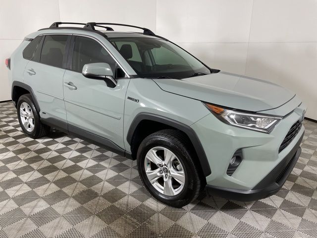 2020 Toyota RAV4 Hybrid XLE