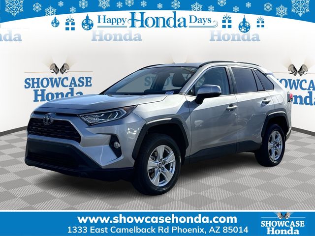 2020 Toyota RAV4 Hybrid XLE