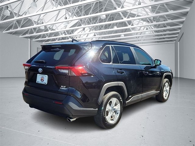 2020 Toyota RAV4 Hybrid XLE