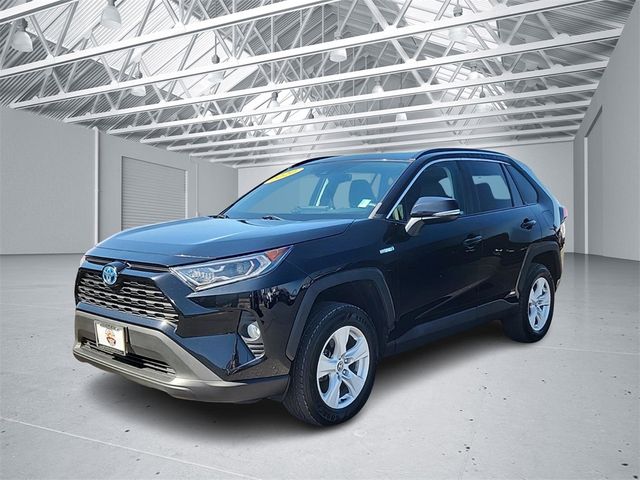 2020 Toyota RAV4 Hybrid XLE