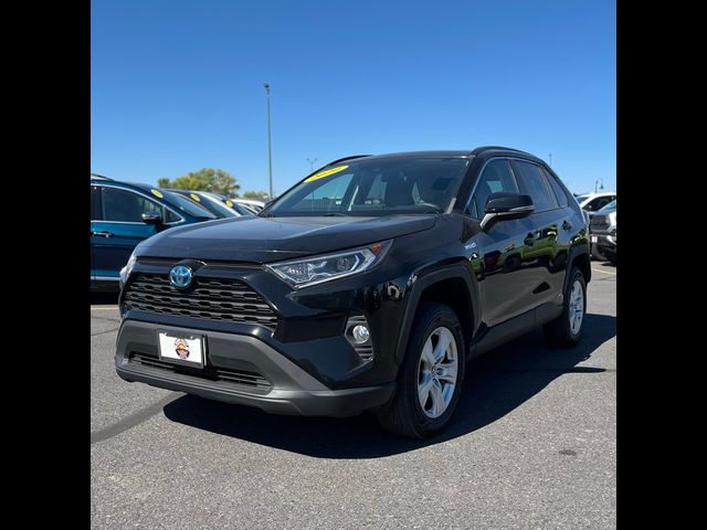 2020 Toyota RAV4 Hybrid XLE