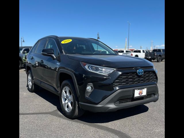 2020 Toyota RAV4 Hybrid XLE