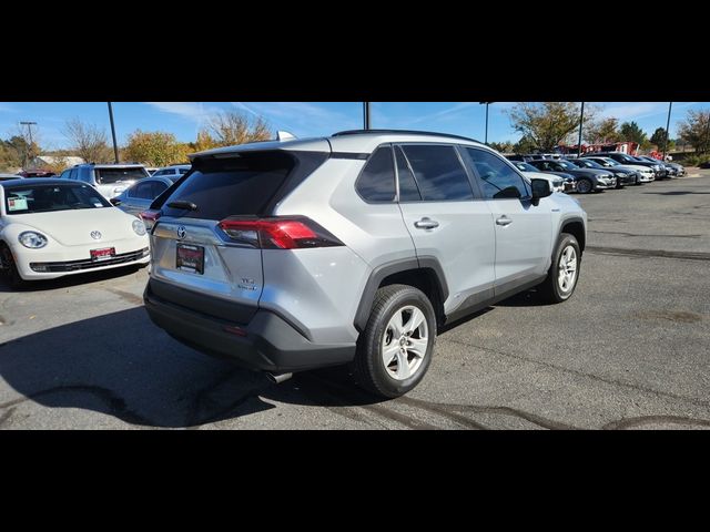 2020 Toyota RAV4 Hybrid XLE