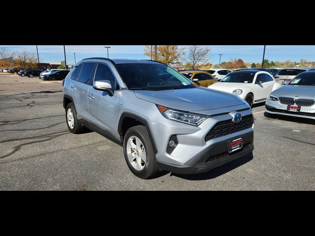 2020 Toyota RAV4 Hybrid XLE