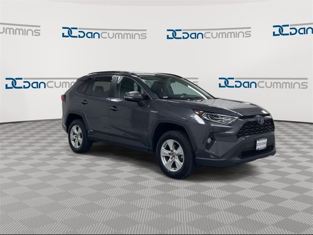 2020 Toyota RAV4 Hybrid XLE