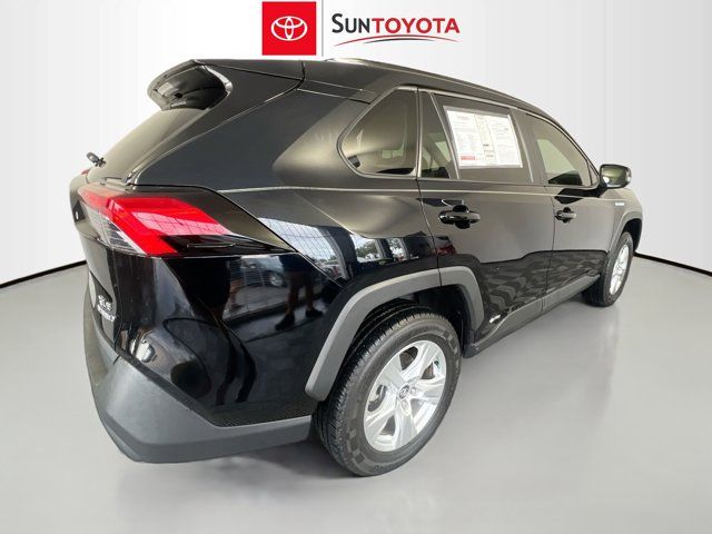 2020 Toyota RAV4 Hybrid XLE