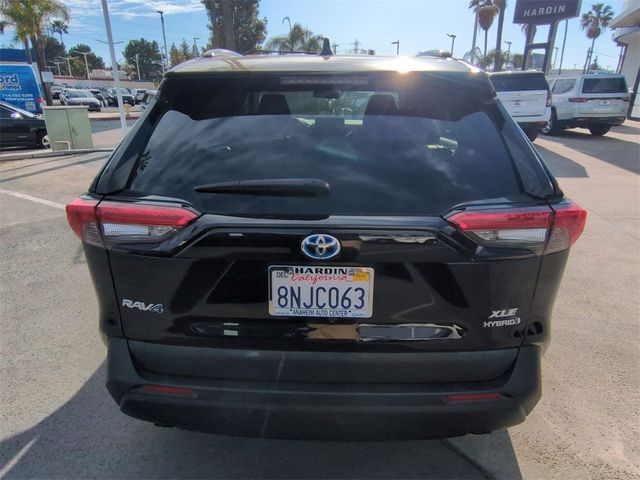 2020 Toyota RAV4 Hybrid XLE