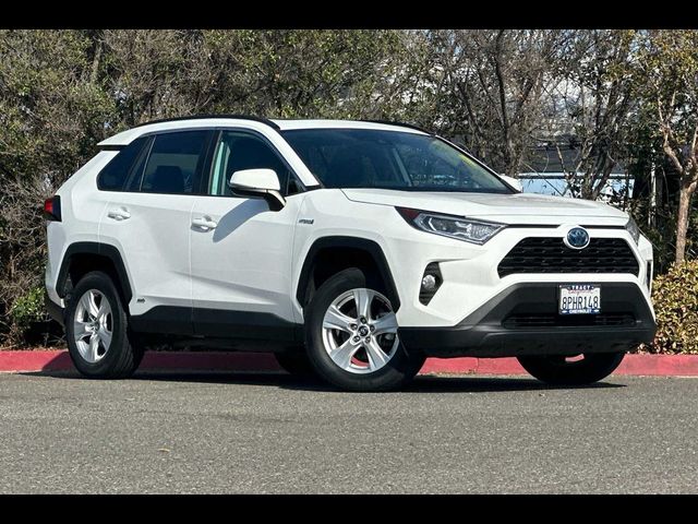 2020 Toyota RAV4 Hybrid XLE