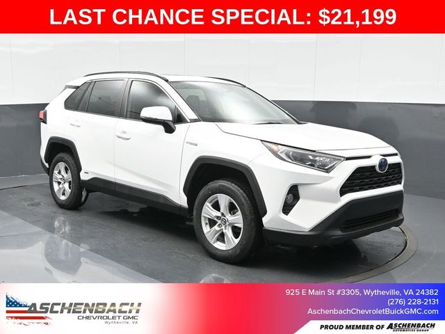 2020 Toyota RAV4 Hybrid XLE