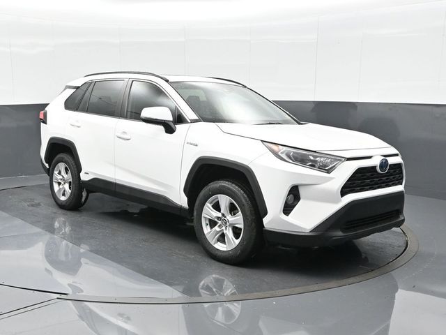 2020 Toyota RAV4 Hybrid XLE