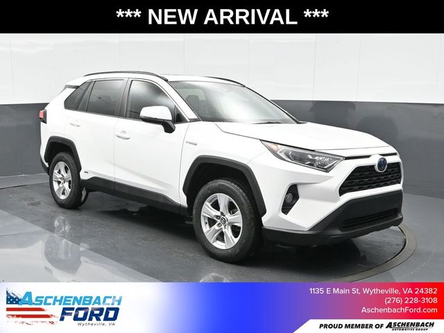 2020 Toyota RAV4 Hybrid XLE