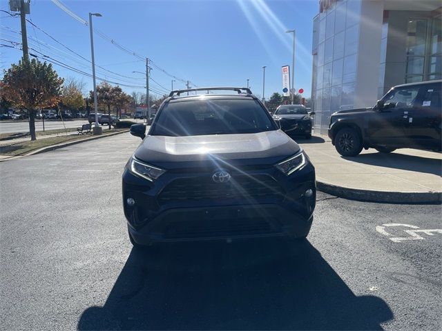 2020 Toyota RAV4 Hybrid XLE