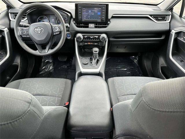 2020 Toyota RAV4 Hybrid XLE