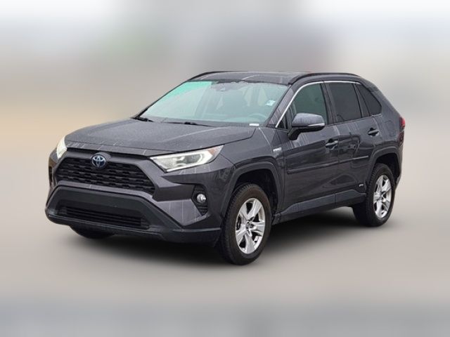 2020 Toyota RAV4 Hybrid XLE