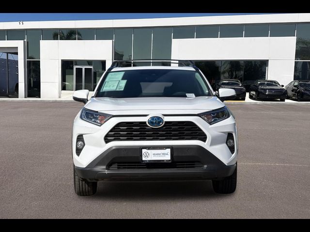 2020 Toyota RAV4 Hybrid XLE