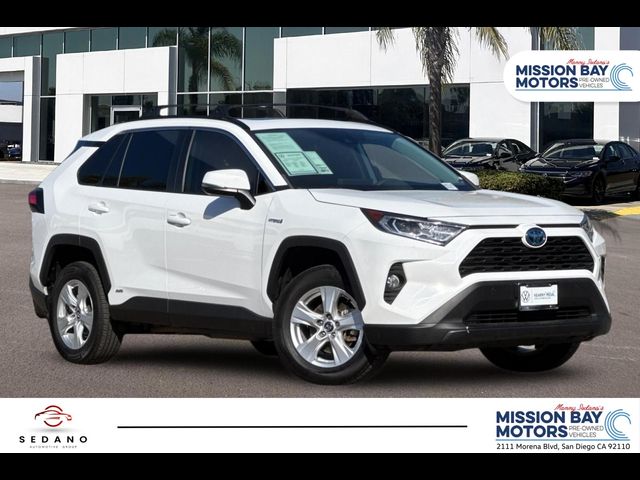 2020 Toyota RAV4 Hybrid XLE