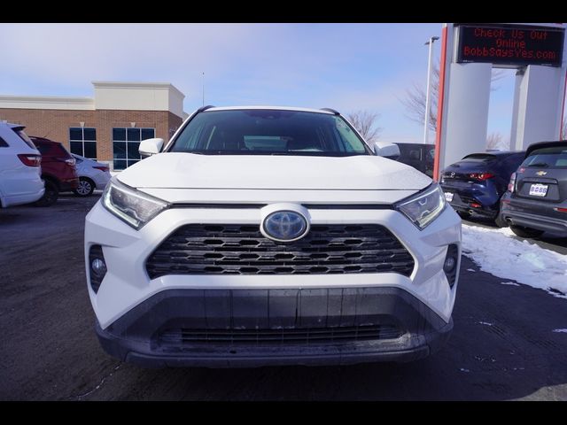 2020 Toyota RAV4 Hybrid XLE