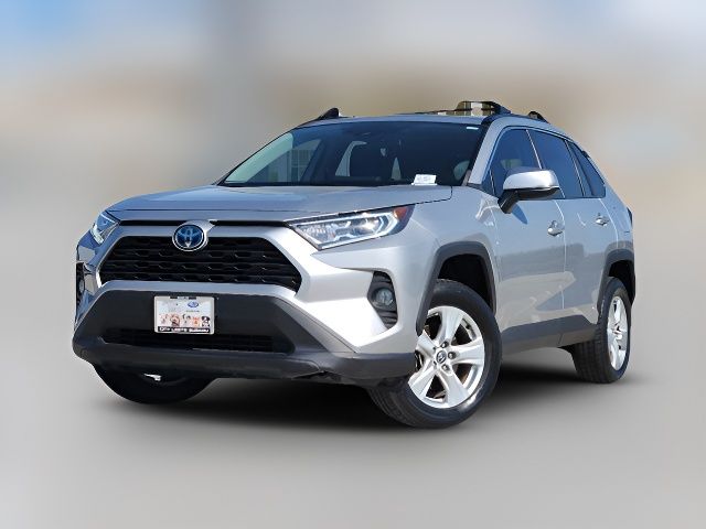 2020 Toyota RAV4 Hybrid XLE