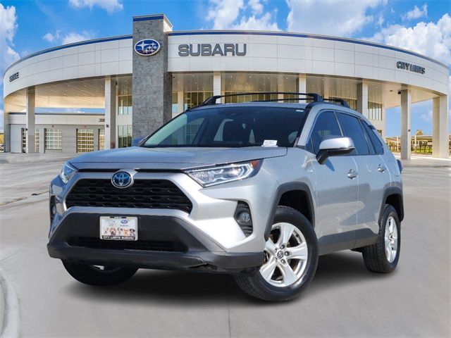 2020 Toyota RAV4 Hybrid XLE