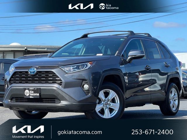 2020 Toyota RAV4 Hybrid XLE