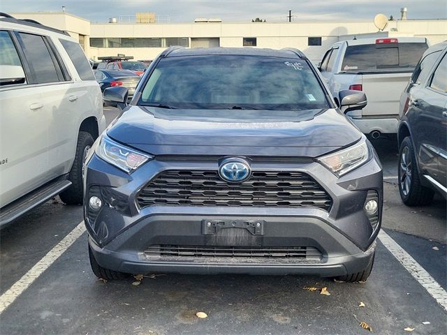 2020 Toyota RAV4 Hybrid XLE