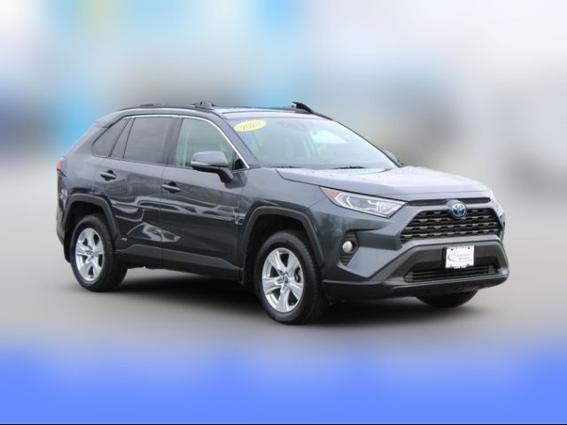 2020 Toyota RAV4 Hybrid XLE