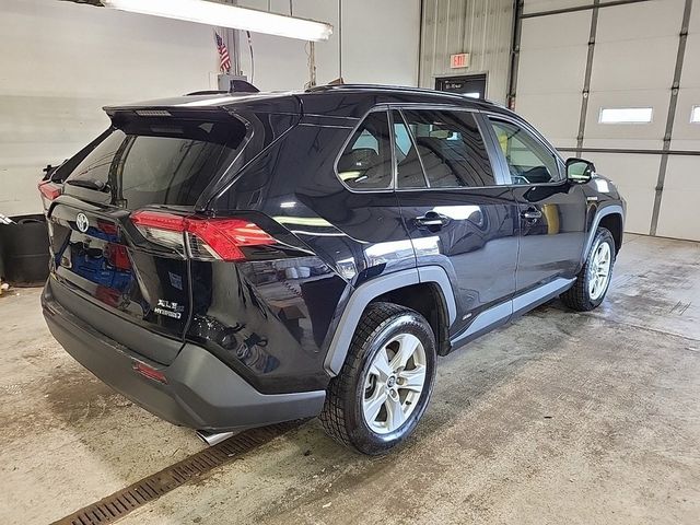 2020 Toyota RAV4 Hybrid XLE