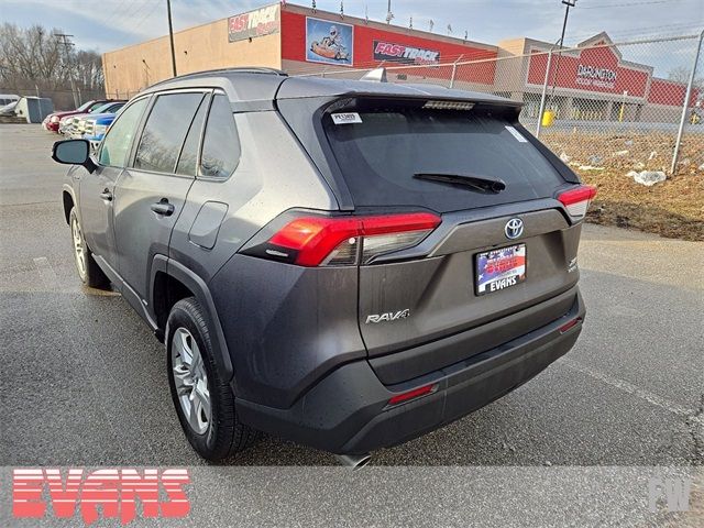 2020 Toyota RAV4 Hybrid XLE