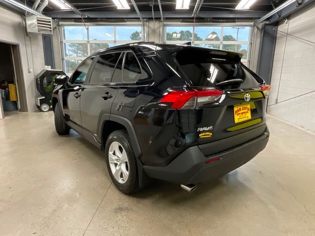 2020 Toyota RAV4 Hybrid XLE