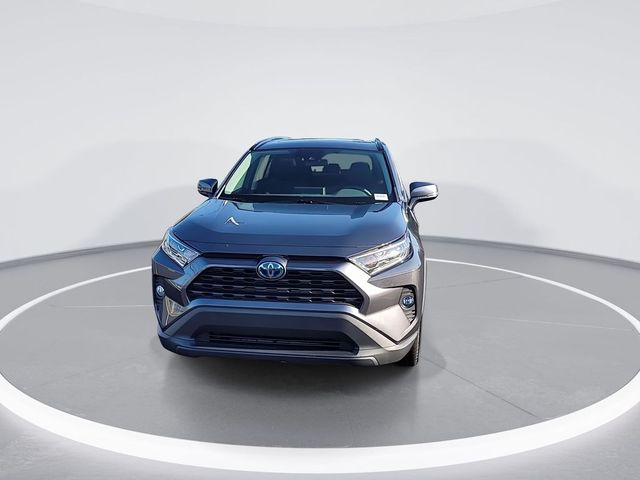 2020 Toyota RAV4 Hybrid XLE