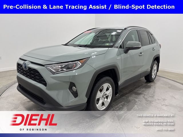 2020 Toyota RAV4 Hybrid XLE