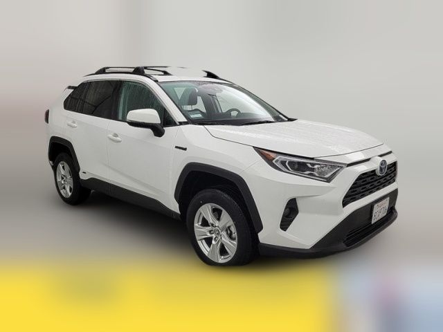 2020 Toyota RAV4 Hybrid XLE