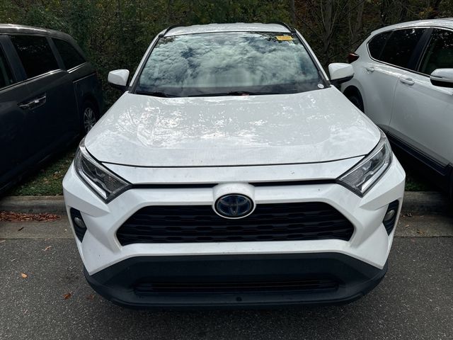 2020 Toyota RAV4 Hybrid XLE