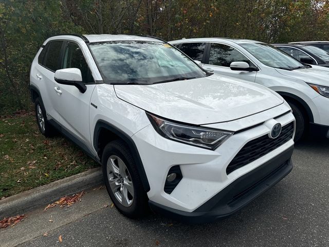 2020 Toyota RAV4 Hybrid XLE